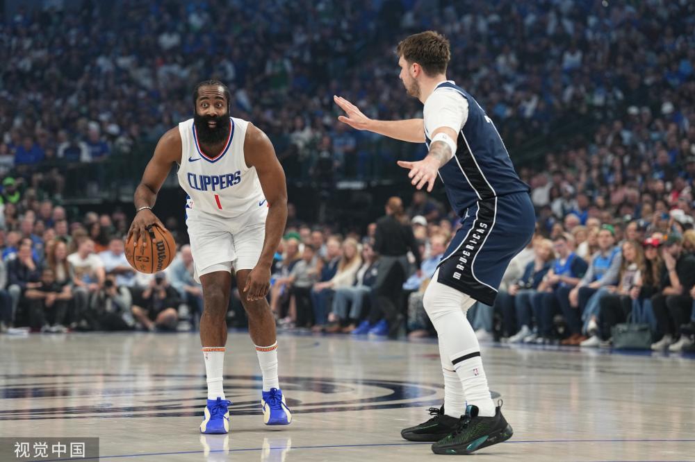 的表现的深 的表现的深