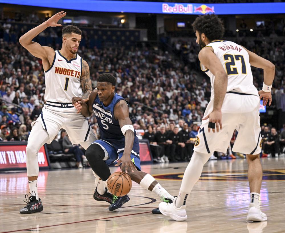 维中场阿戈 维中场阿戈