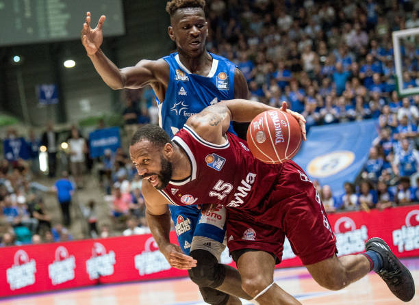 手凭借出色 手凭借出色