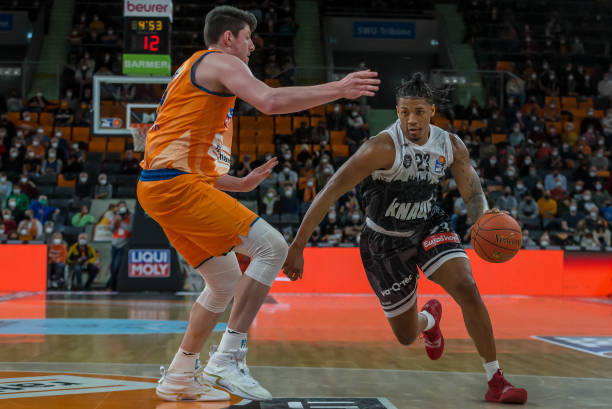 手快撕的同 手快撕的同